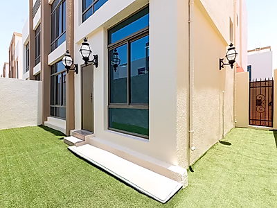 LUXURY 6-BEDROOM COMPOUND VILLA IN AL WAKRA – READY TO MOVE IN