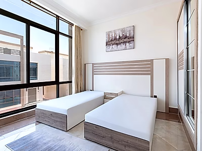 LUXURY 6-BEDROOM COMPOUND VILLA IN AL WAKRA – READY TO MOVE IN