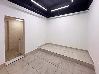 Modern 406 SQM Office | Bright Space | Easy Access