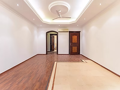 Prime 5-Bedroom Villa with Private Pool in Al Nuaija