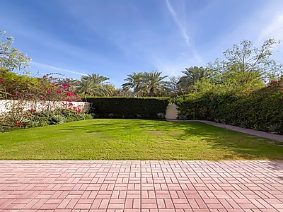MODERN SPACIOUS 4+M VILLA | GARDEN | LAGOON