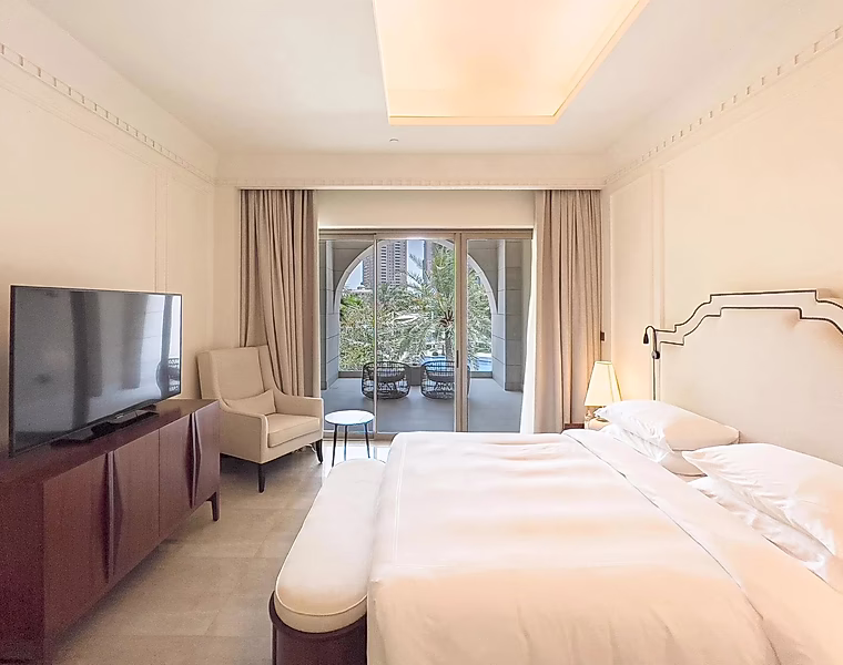 Sophisticated 1BR | Refined Elegance - Photo 3