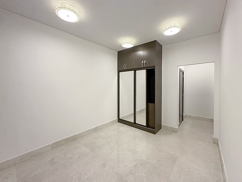 3-BEDROOM APARTMENT SEMI FURNISHED IN KHEESA - Photo 2