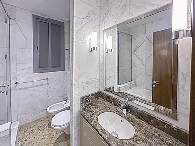 3-BEDROOM APARTMENT SEMI FURNISHED IN KHEESA