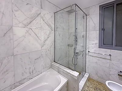 3-BEDROOM APARTMENT SEMI FURNISHED IN KHEESA