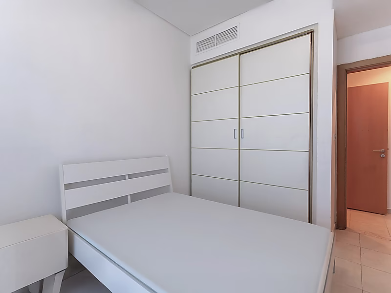 Elegant 2-Bedroom | High-Floor Canal View | Zig Zag Towers - Photo 7