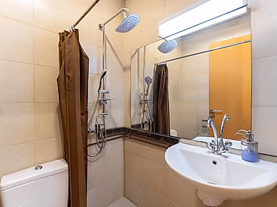 Elegant 2-Bedroom | High-Floor Canal View | Zig Zag Towers