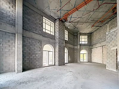 PRIME RETAIL SPACE FOR YOUR BUSINESS