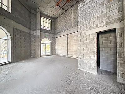 PRIME RETAIL SPACE FOR YOUR BUSINESS
