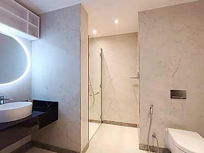 FULLY FURNISHED 3BR + MAID SEA VIEW | LUSAIL