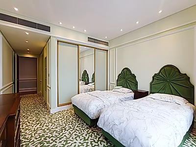 FULLY FURNISHED 3BR + MAID SEA VIEW | LUSAIL