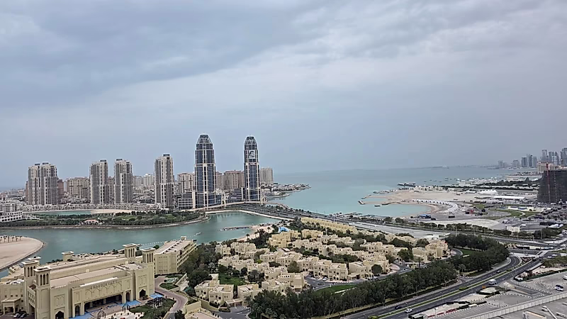 أفضل سعر لشقة غرفتين نوم + خادمة في أبراج زيغ زاغ | طابق مرتفع | إطلالة واسعة على البحيرة والبحر - Photo 8