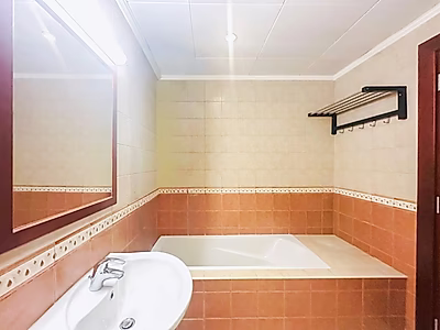 1 MONTH FREE COZY 2BR FURNISHED APARTMENT WITH MARINA VIEW
