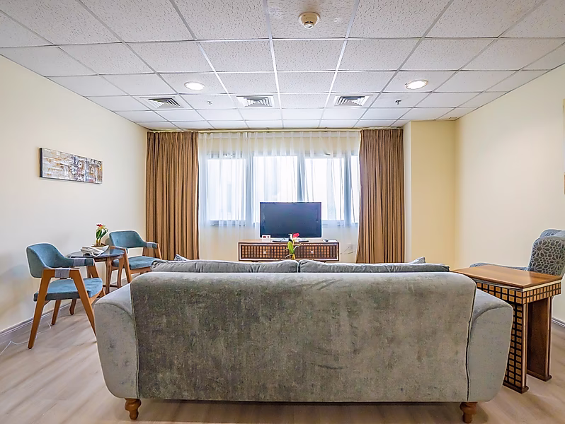 Sophisticated Living in a Luxurious Serviced Apartment - Photo 3