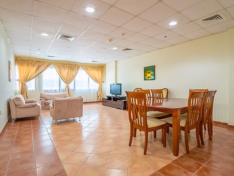 Stunning 3BR Serviced Apartment with Chic Design - Photo 1