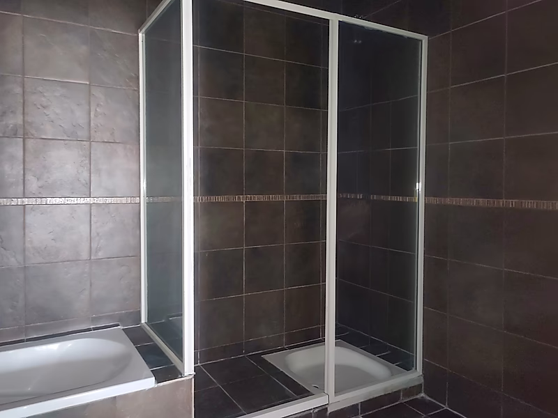 Luxurious Living in Ain Khaled 3+Maids Compound - Photo 6