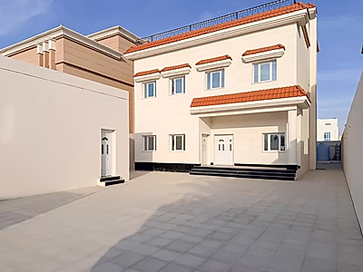 BRAND NEW LUXURY VILLA FOR SALE IN AL SAKHAMA - READY TO MOVE IN