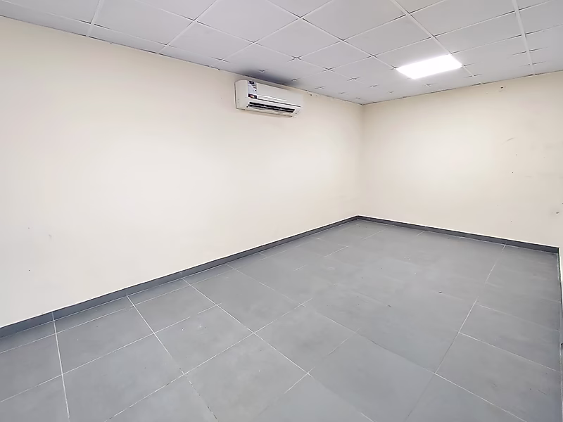 Labour Camp  for Rent with AC | W&E Included - Photo 2