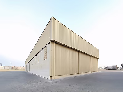 Air Conditioned Workshop | Overhead Crane | Office