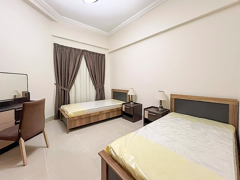 Stunning Urban Retreat | 2 BHK Fully Furnished Near Metro - Photo 3
