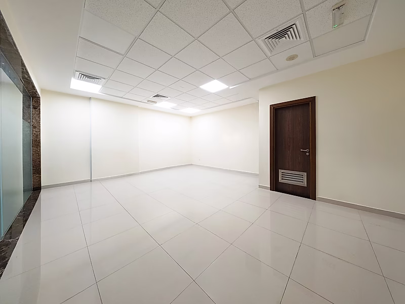 Prime 60 SQM Office | Bin Mahmoud - Photo 2