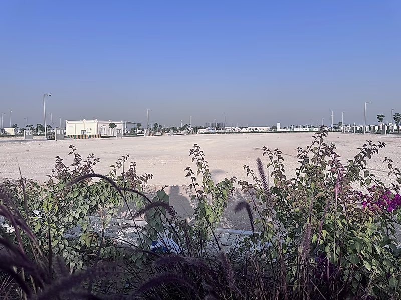555 Sqm Plot in Huzoom Lusail | Phase 2 - Photo 6