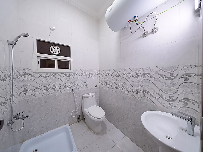 Stunning 4+BR Villa with Private Garden - Photo 10