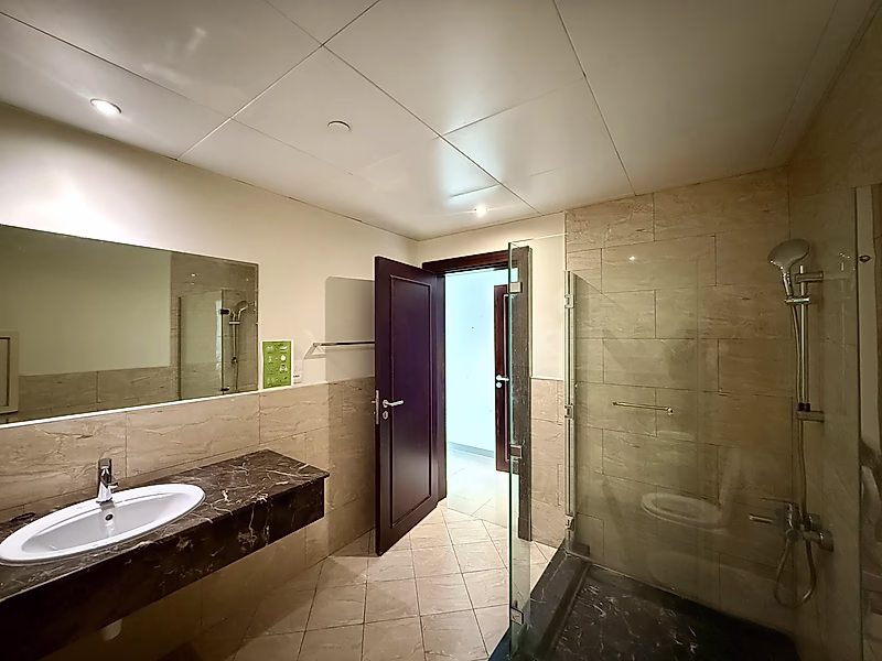 LUXURY HIGH-FLOOR 2-BEDROOM | FULL SEA VIEW | SPACIOUS 175 SQM | PORTO - Photo 10