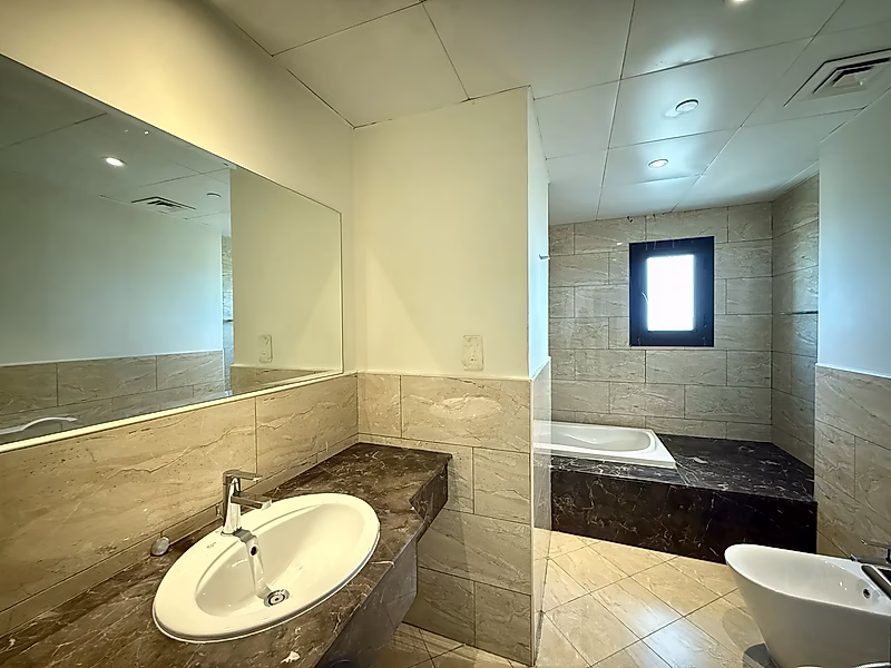 LUXURY HIGH-FLOOR 2-BEDROOM | FULL SEA VIEW | SPACIOUS 175 SQM | PORTO - Photo 11