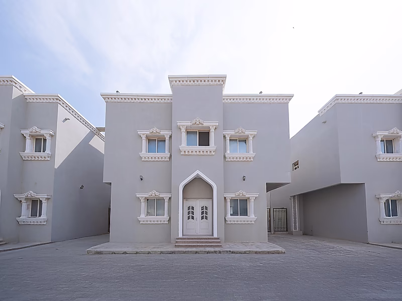 Calling All Investors – Compound of 10 Villas in Prime Location - Photo 1