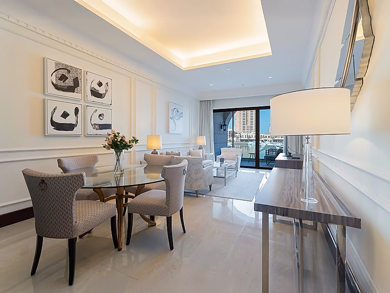 CHIC 1-BEDROOM HOTEL APARTMENT | EXCEPTIONAL VALUE IN THE PEARL - Photo 3