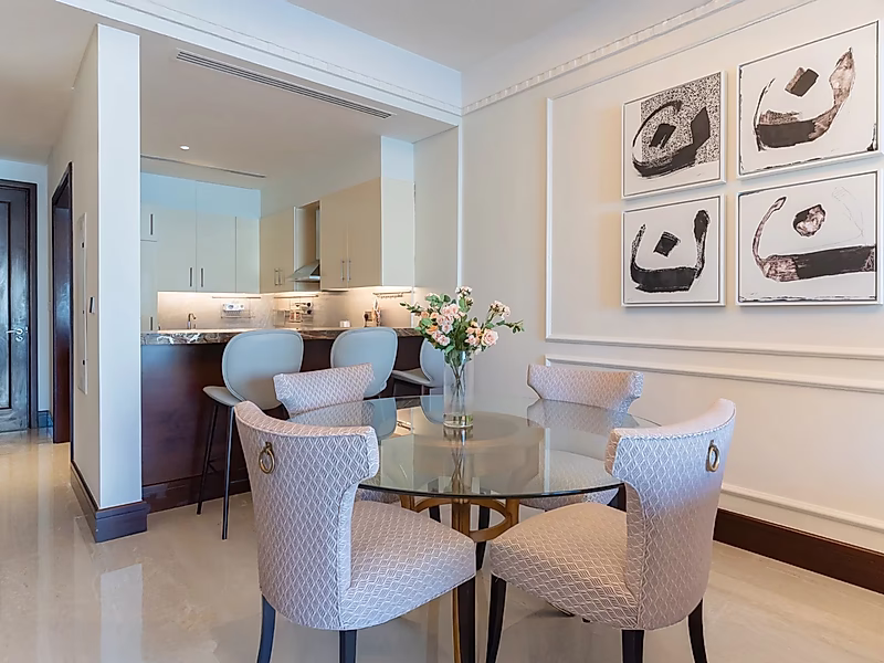 CHIC 1-BEDROOM HOTEL APARTMENT | EXCEPTIONAL VALUE IN THE PEARL - Photo 5