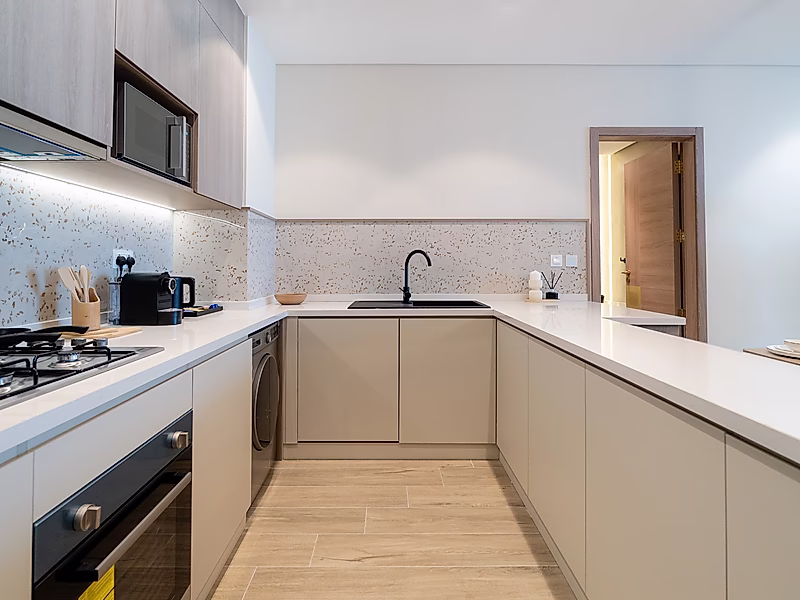 PREMIUM DEAL! 2 BEDROOM SEA VIEW WITH PAYMENT PLAN | WATERFRONT - Photo 12