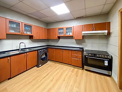 CHIC 3 BEDROOM + MAID APARTMENT | ZIGZAG