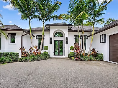 Exclusive Estate in Naples, Florida | Private Spa & Designer Interiors