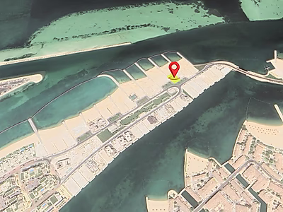 PRESTIGIOUS COASTAL PLOT WITH PRIVATE BEACHFRONT PRIVILEGES