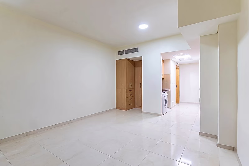 Contemporary Elegance | Cash Payment Ready - Photo 5