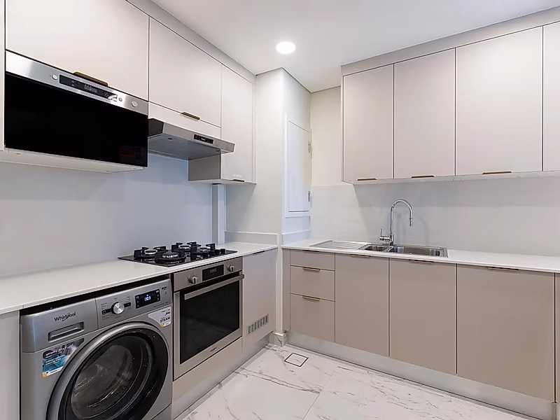 Contemporary 2BR Apartment with Elegant Touches - Photo 2