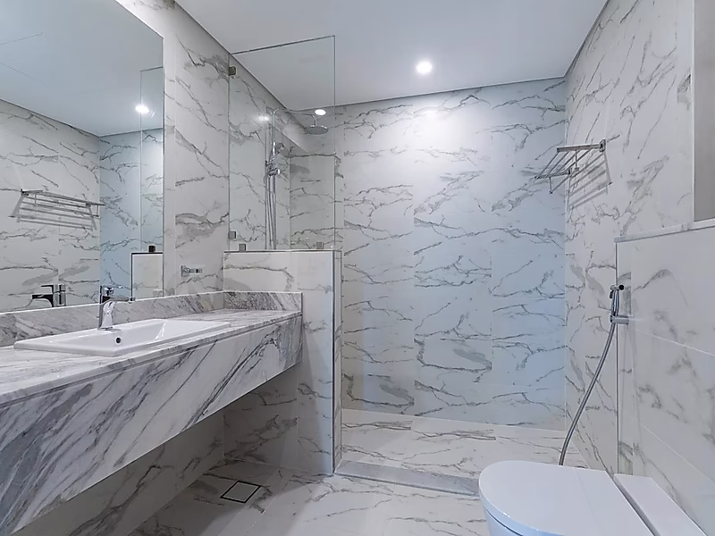 Contemporary 2BR Apartment with Elegant Touches - Photo 7