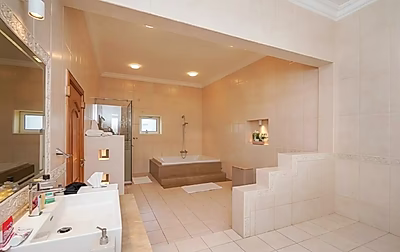 ELEGANT STANDALONE VILLA SPACIOUS LIVING | PRIME OPPORTUNITY