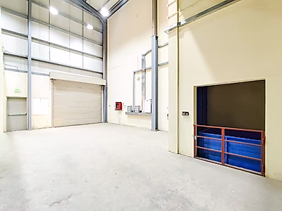 BRAND NEW COLD STORAGE || FULLY EQUIPPED || PRIME LOCATION