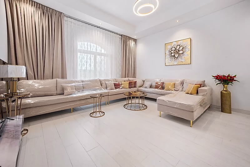 Amazing 1-Bedroom Apartment for Rent in Lusail Foxhills - Photo 1