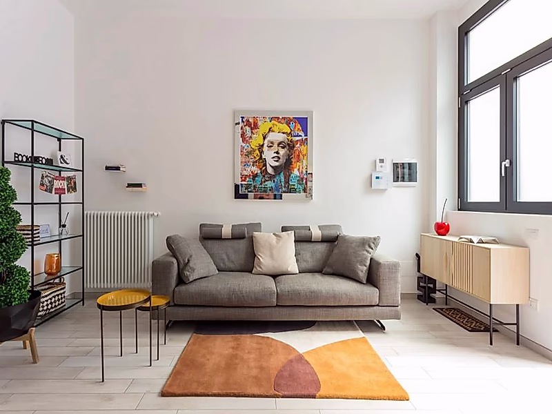 380,000 euros Stylish Ground-Floor Designer Apartment with Private Courtyard Access – City Life Area, Milan - Photo 1