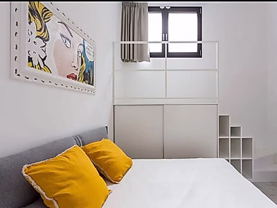 380,000 euros Stylish Ground-Floor Designer Apartment with Private Courtyard Access – City Life Area, Milan