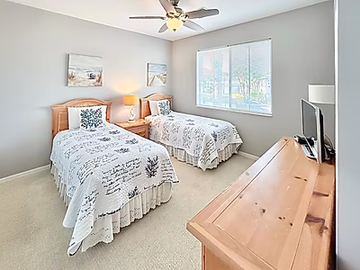 Luxury 2BR Condo in Lely Resort, Naples – Golf Access & 15 Min to the Beach | Ideal Investment or Vacation Home
