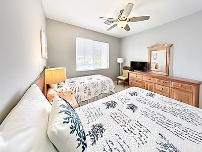 Luxury 2BR Condo in Lely Resort, Naples – Golf Access & 15 Min to the Beach | Ideal Investment or Vacation Home