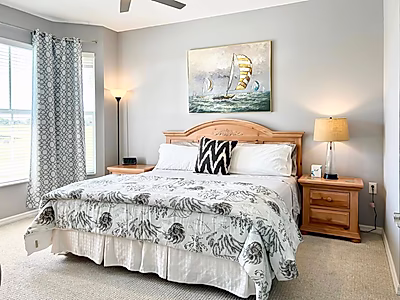 Luxury 2BR Condo in Lely Resort, Naples – Golf Access & 15 Min to the Beach | Ideal Investment or Vacation Home