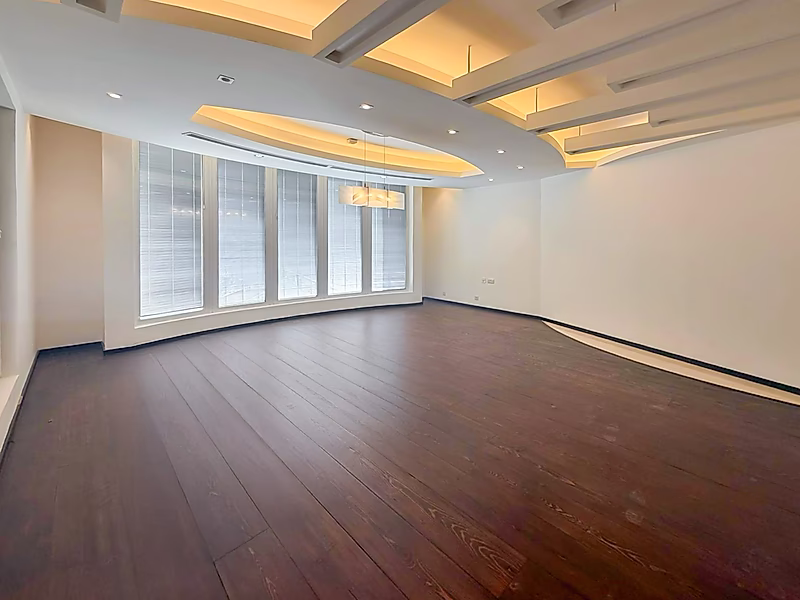 EXCEPTIONAL COMMERCIAL VILLA | 8+ Bedroom with Premium Finishes - Photo 15