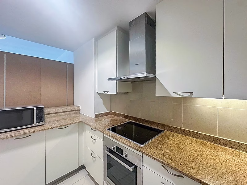 BILLS IN! ELEGANT STUDIO WITH WATERFRONT VIEWS - Photo 3