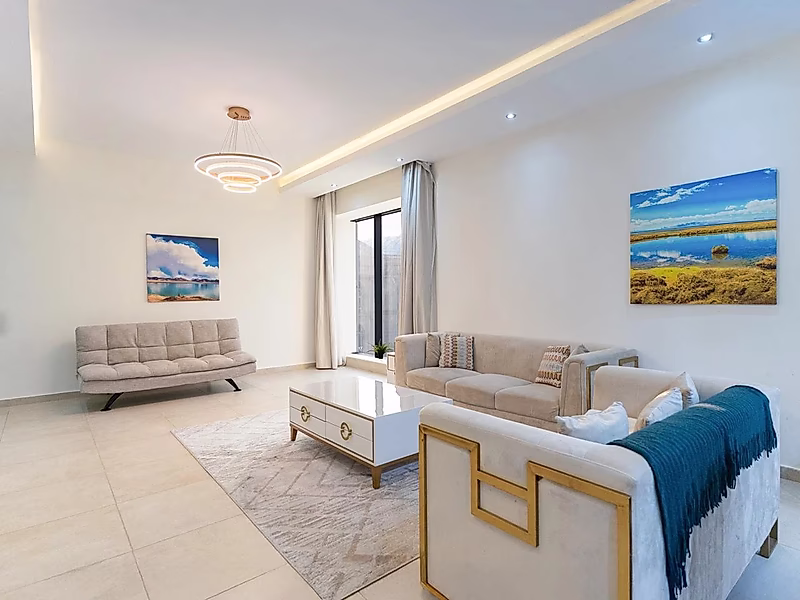 SOPHISTICATED 1-BEDROOM APARTMENT WITH MODERN FLAIR - Photo 2